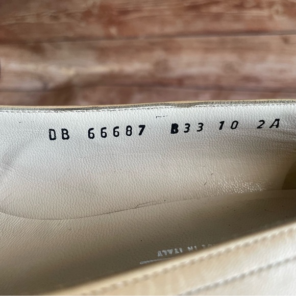 AUTHENTIC SALVATORE FERRAGAMO CLASSIC BLACK/TAN HIGH HEEL PUMPS SHOES SIZE 10 - Picture 14 of 16